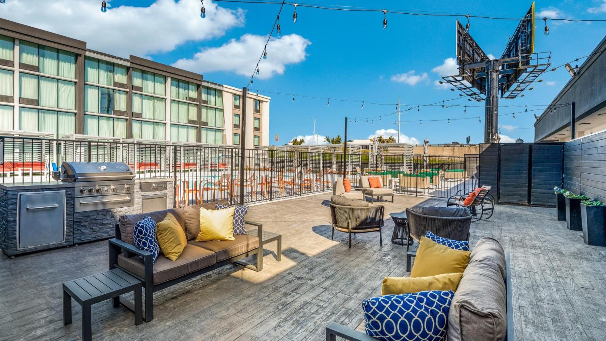 Staybridge Suites Dallas Market Ctr Love Field, An Ihg Hotel Eksteriør billede