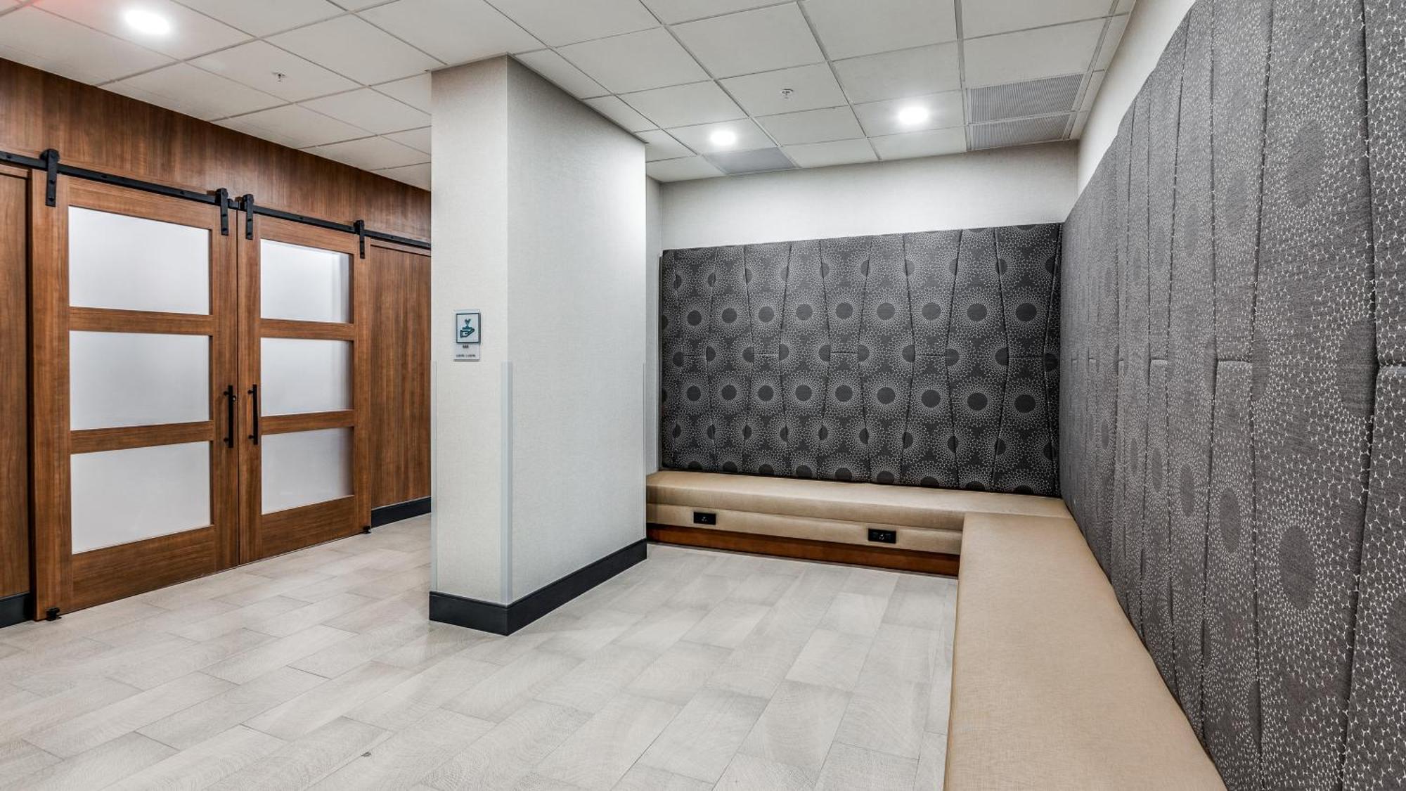 Staybridge Suites Dallas Market Ctr Love Field, An Ihg Hotel Eksteriør billede
