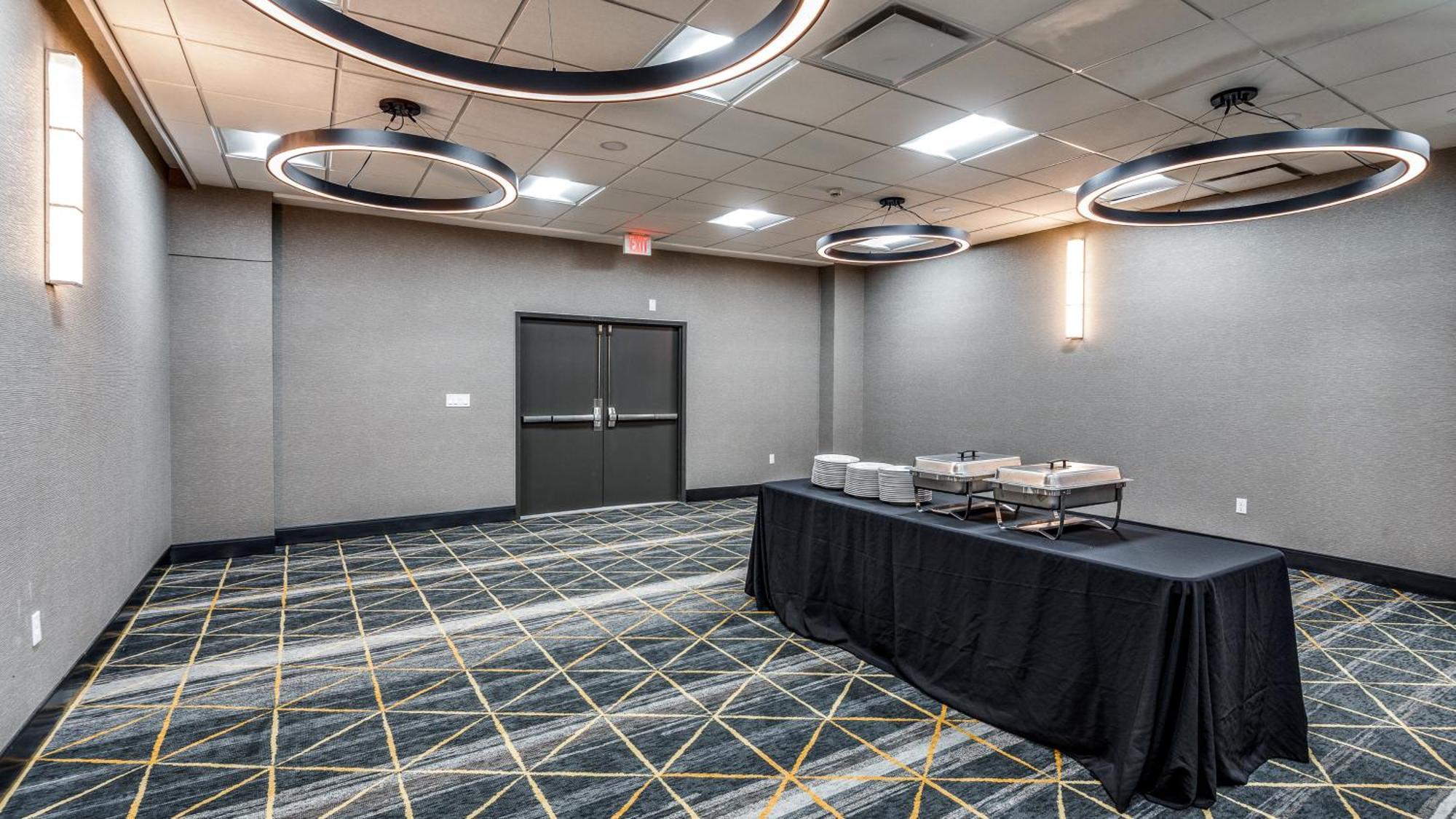 Staybridge Suites Dallas Market Ctr Love Field, An Ihg Hotel Eksteriør billede