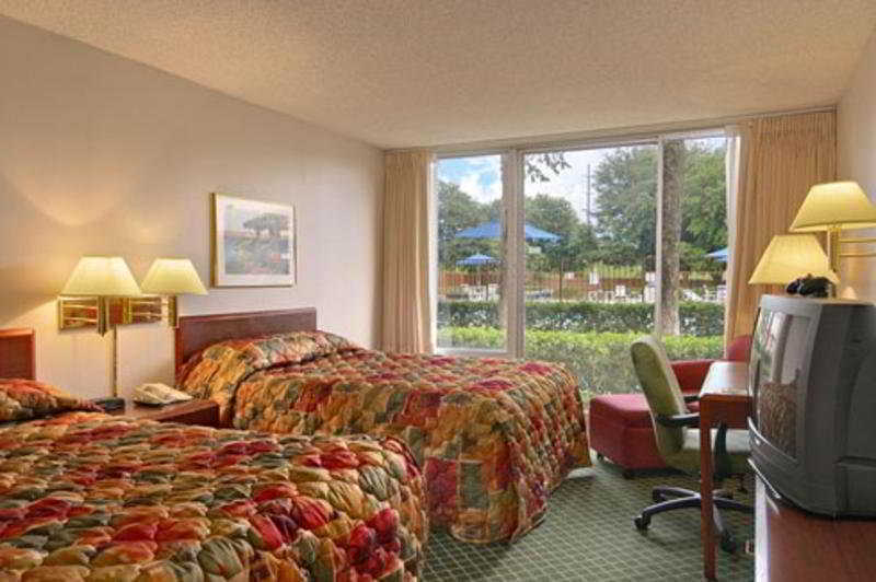 Staybridge Suites Dallas Market Ctr Love Field, An Ihg Hotel Værelse billede